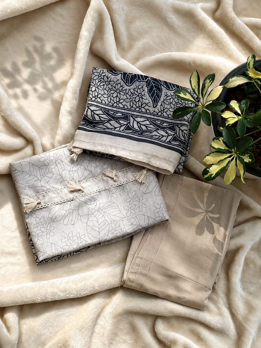 LINEN COTTON UNSTICHED 3 PC SET