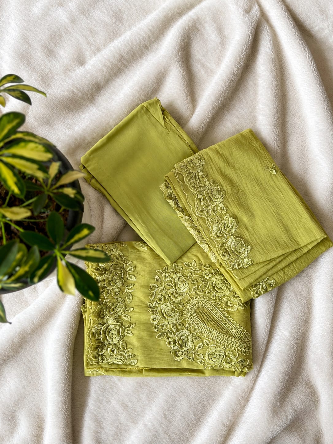 MUL SILK UNSTICHED 3 PC SET